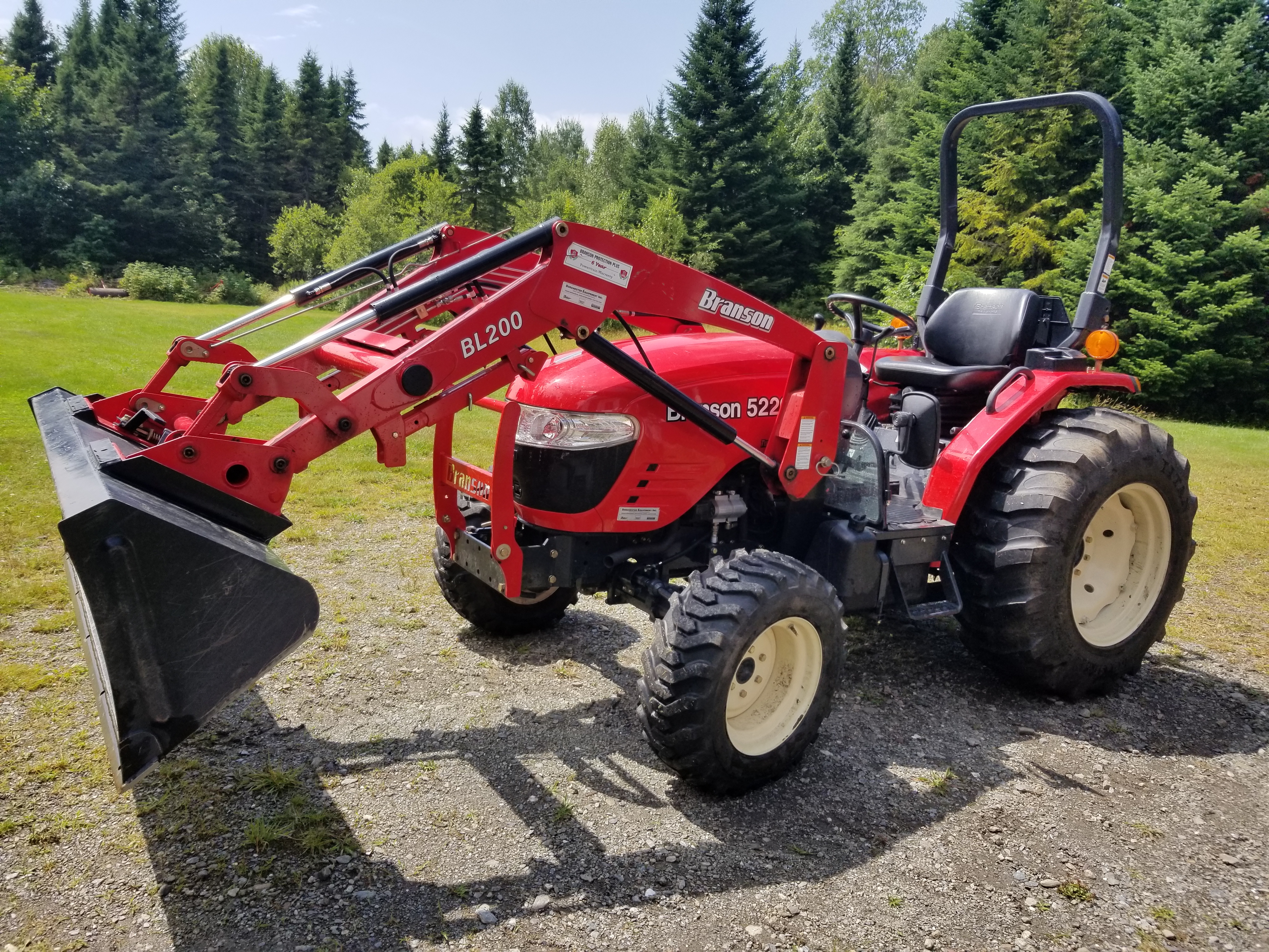 Tracteur Branson 5220-R