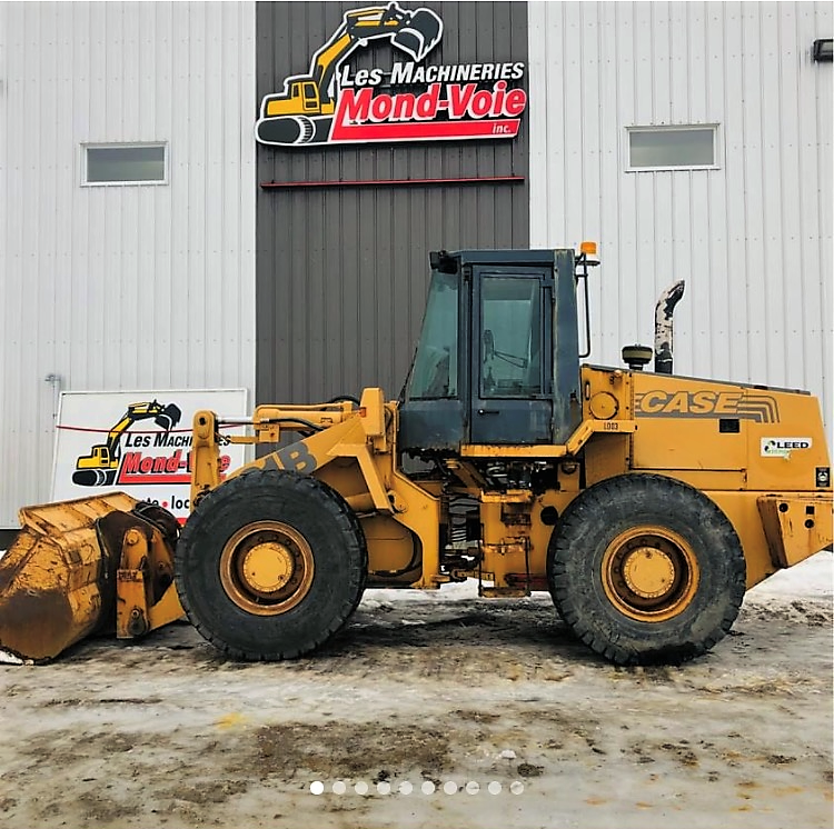 Articulated wheel loader Case 621B