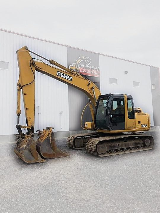 Excavatrice John Deere 120C