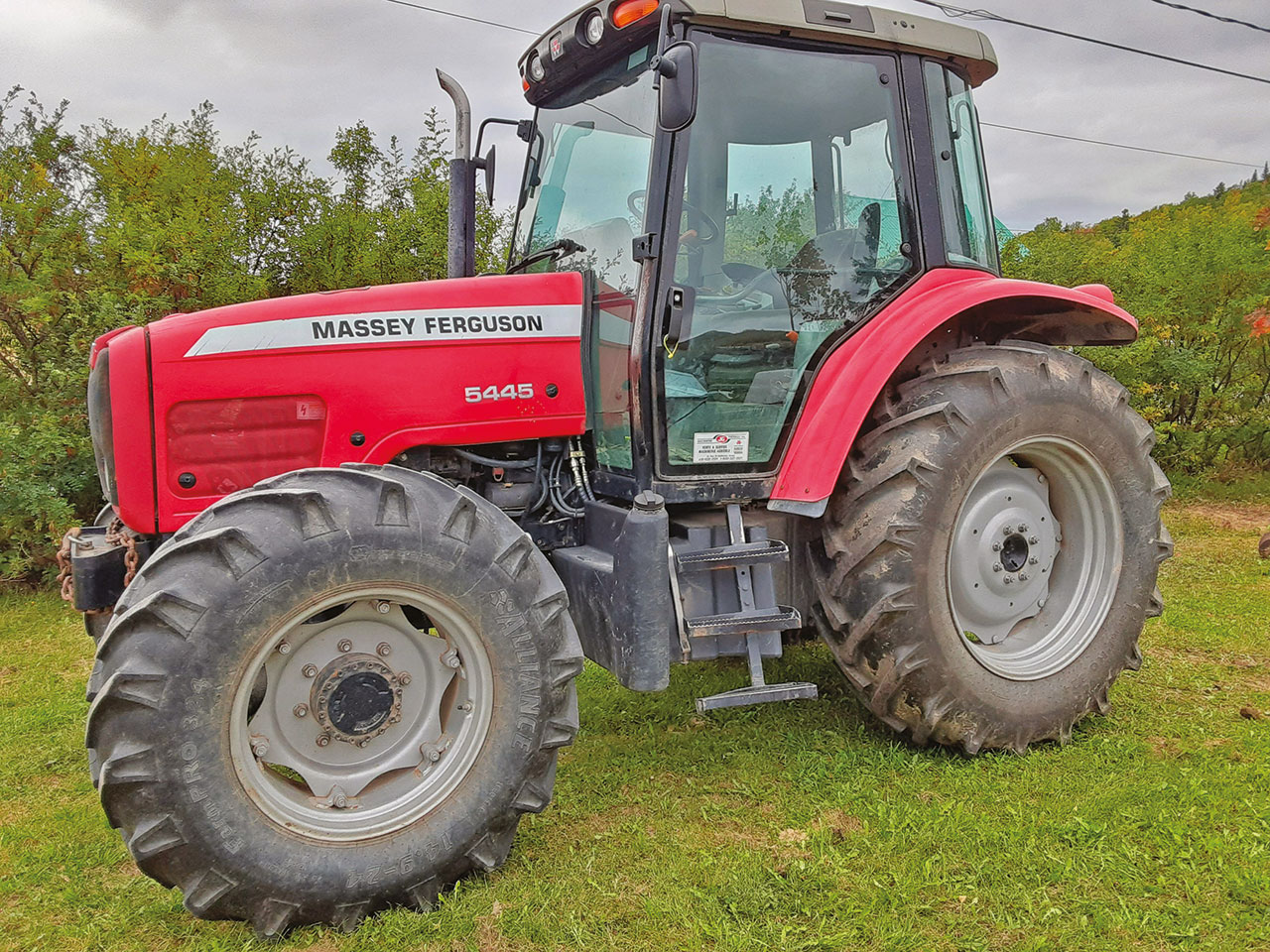Tractor Massey Ferguson 5445