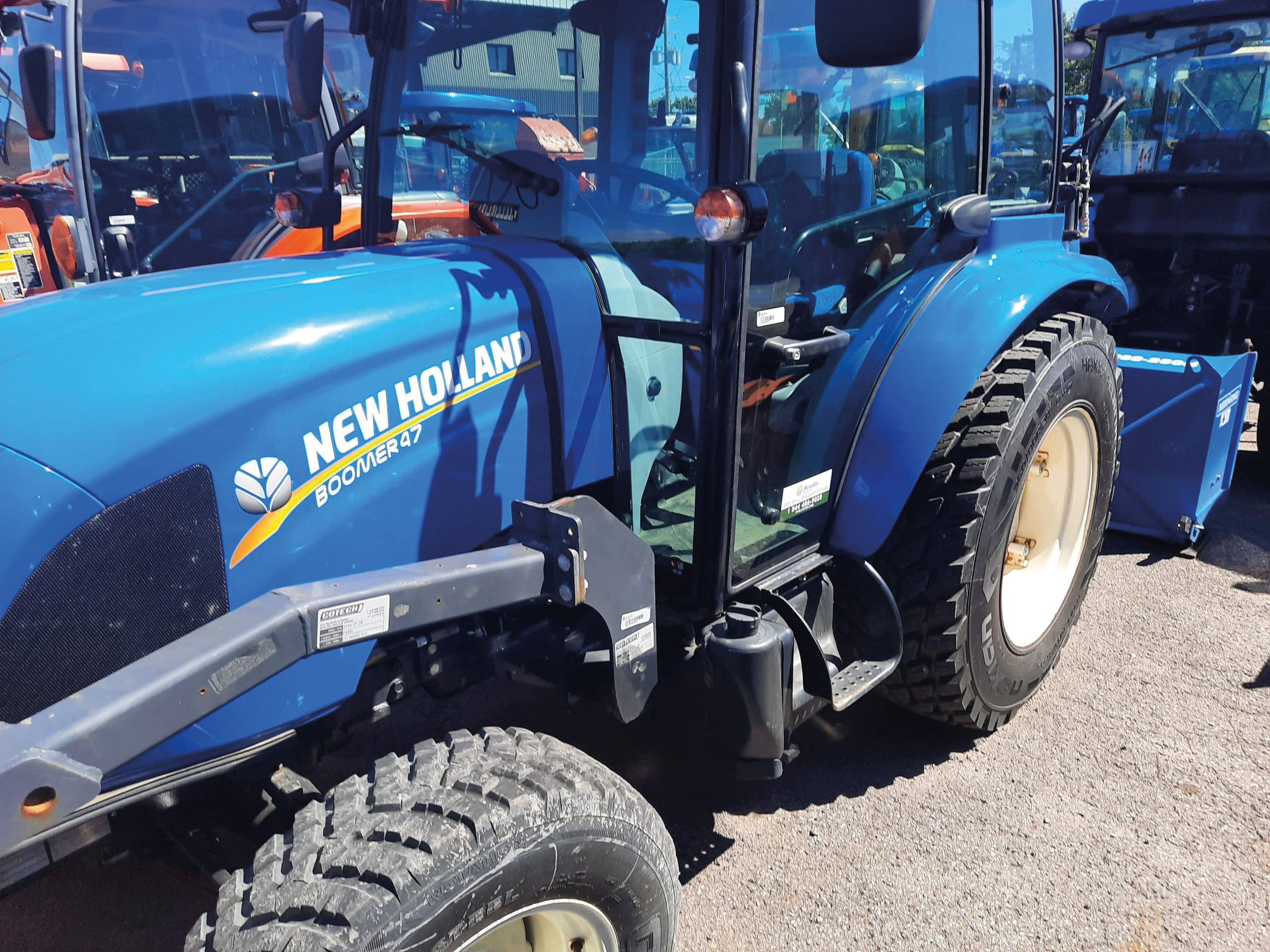 Tracteur New Holland Boomer 47