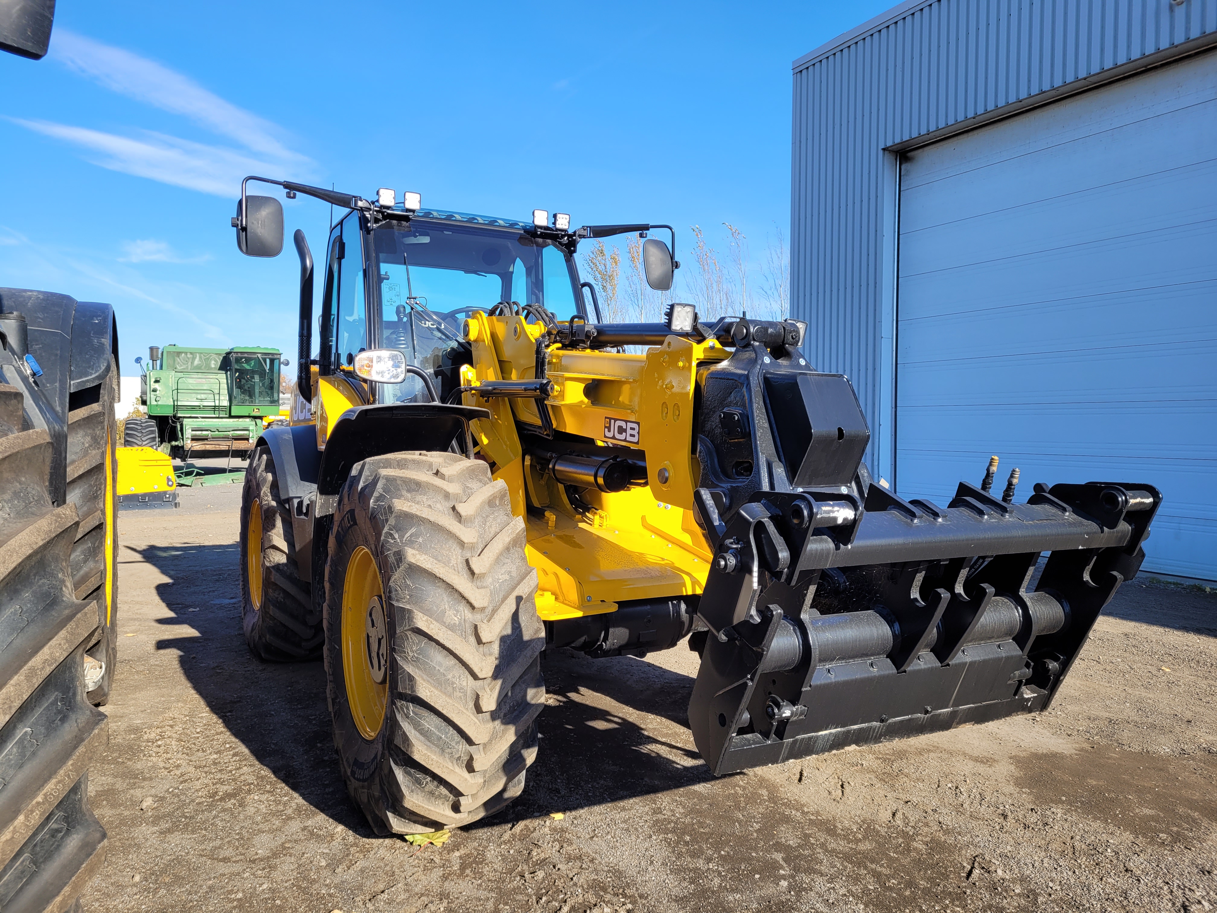 Chargeur télescopique JCB TM420