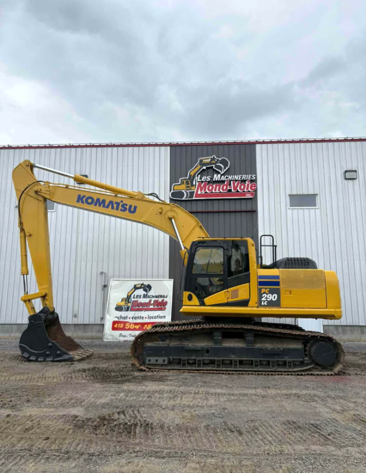 Excavatrice Komatsu PC290 LC