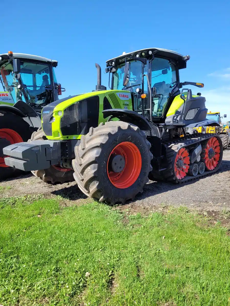 Tracteur Claas Axion 930