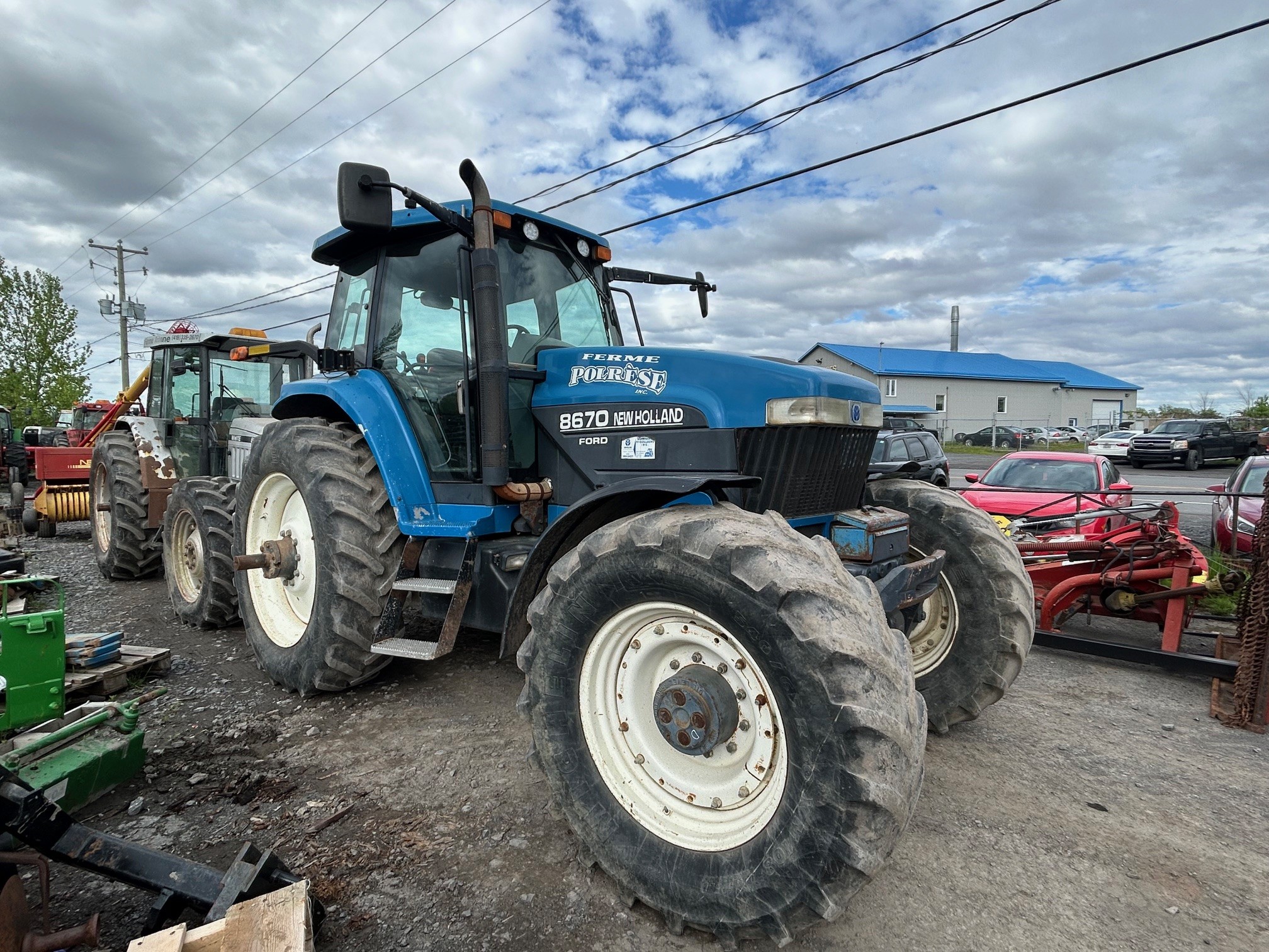 Tracteur New Holland 8670