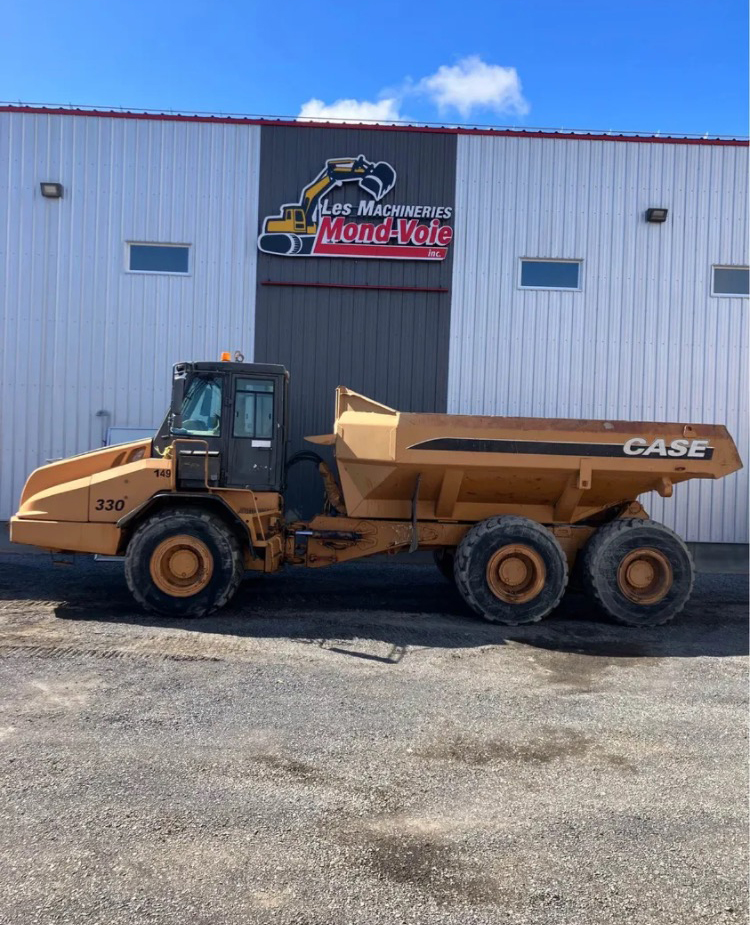 Camion Case 330