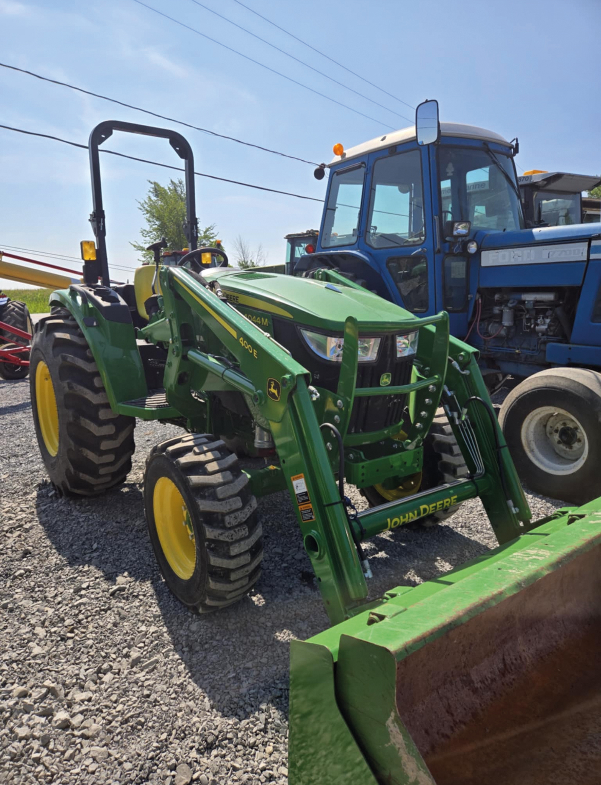 Tracteur John Deere 4044M
