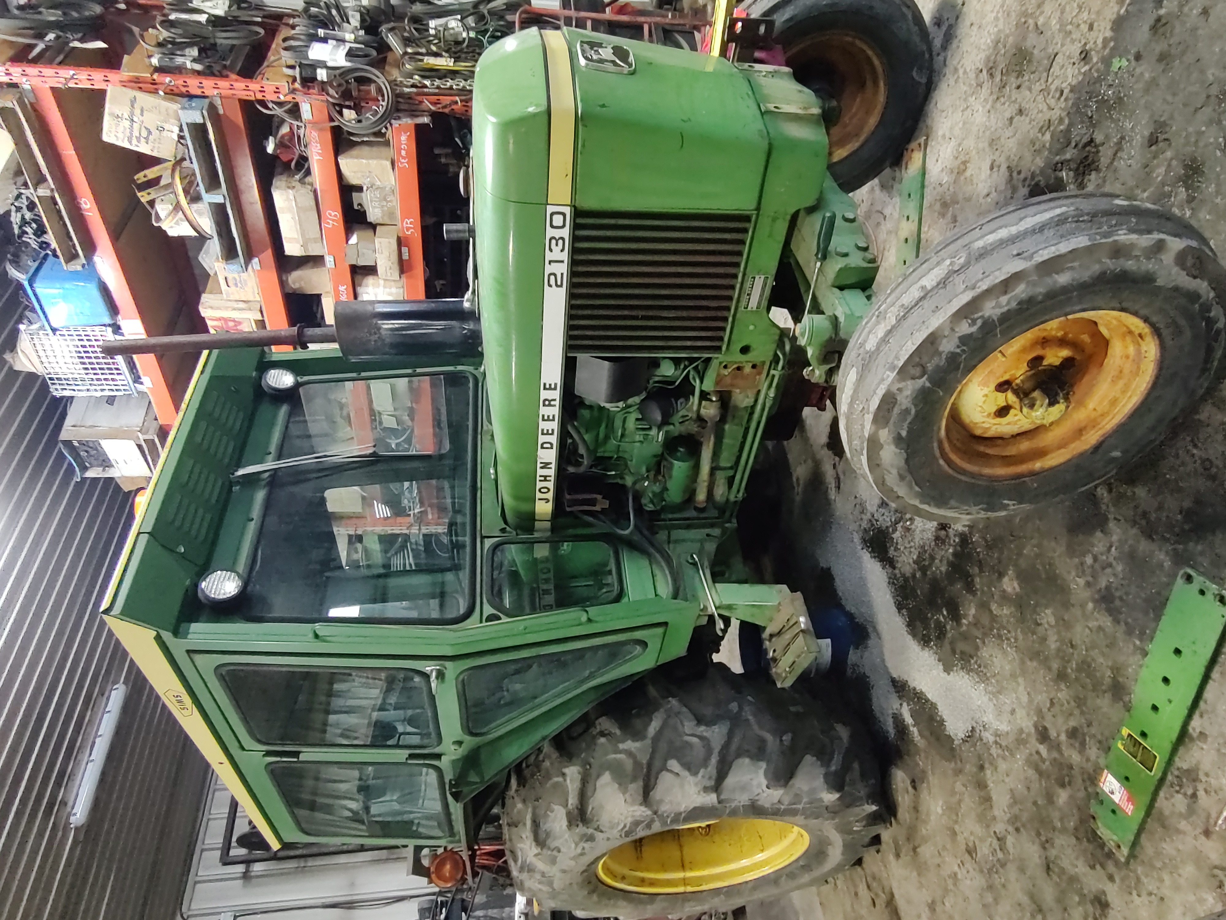 Tracteur John Deere 2130