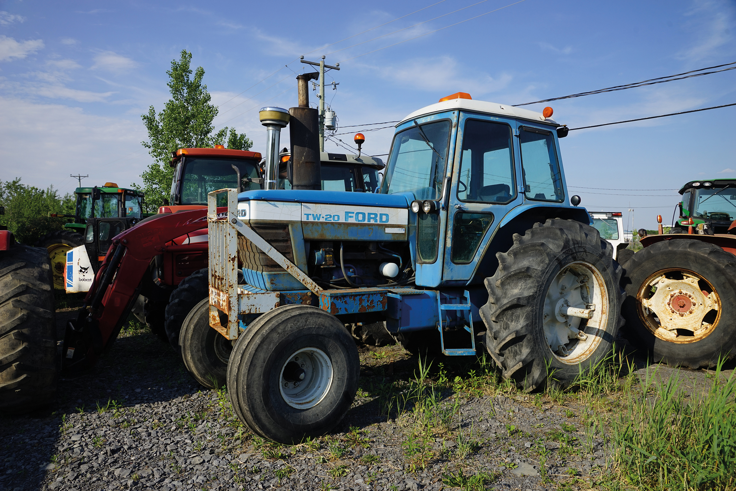Tractor Ford TW-20