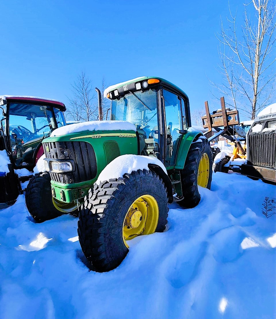 Tracteur John Deere 6320