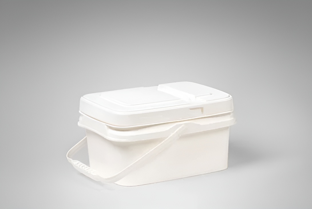 Chaudière  Seau alimentaire 1G  empilage facile / 1G food bucket for easy storage