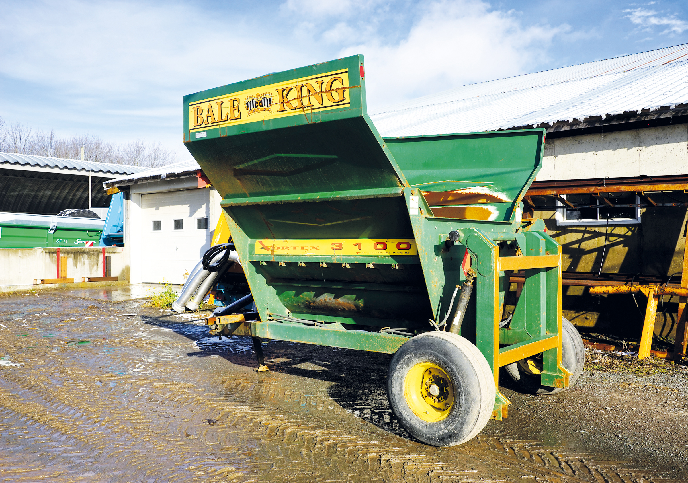 Hache-paille Bale King 3100