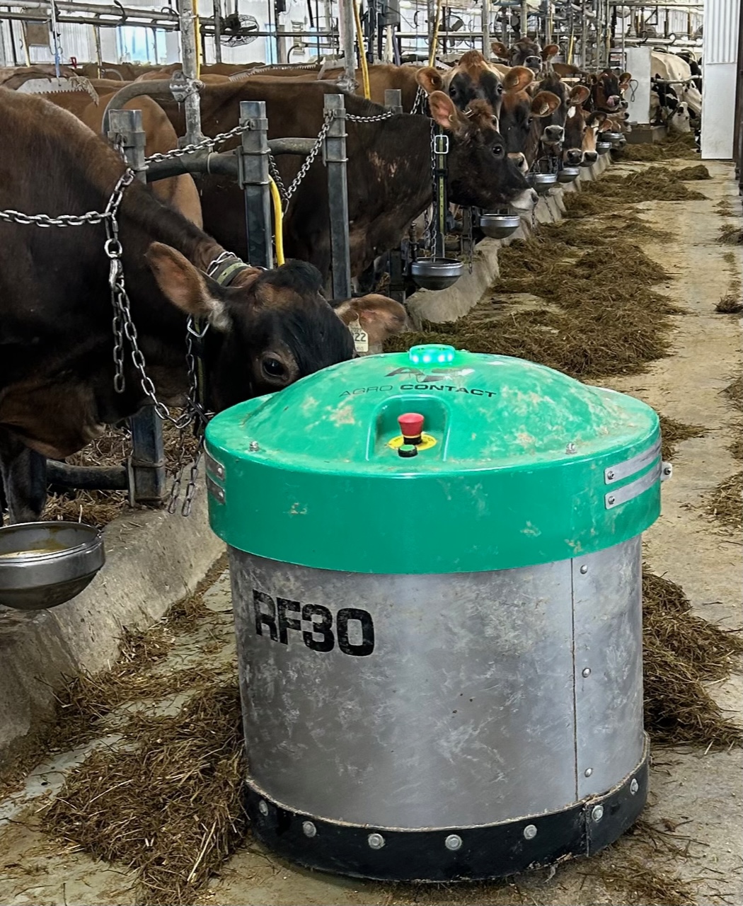   Repousse fourrage Agro Contact RF30