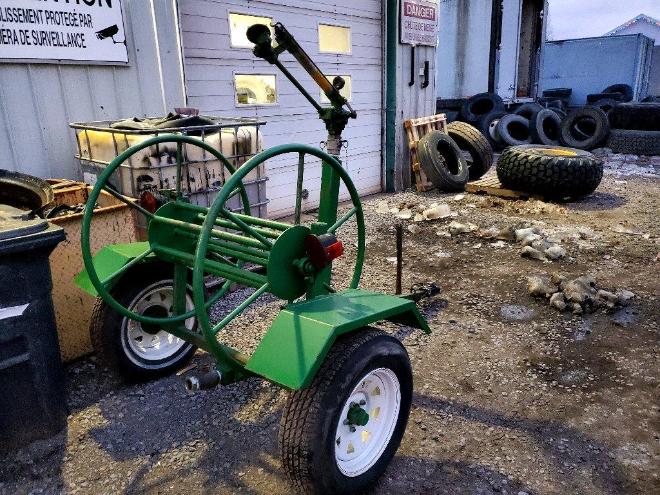   Système d’arrosage avec dévidoir NEUF 799 $ 