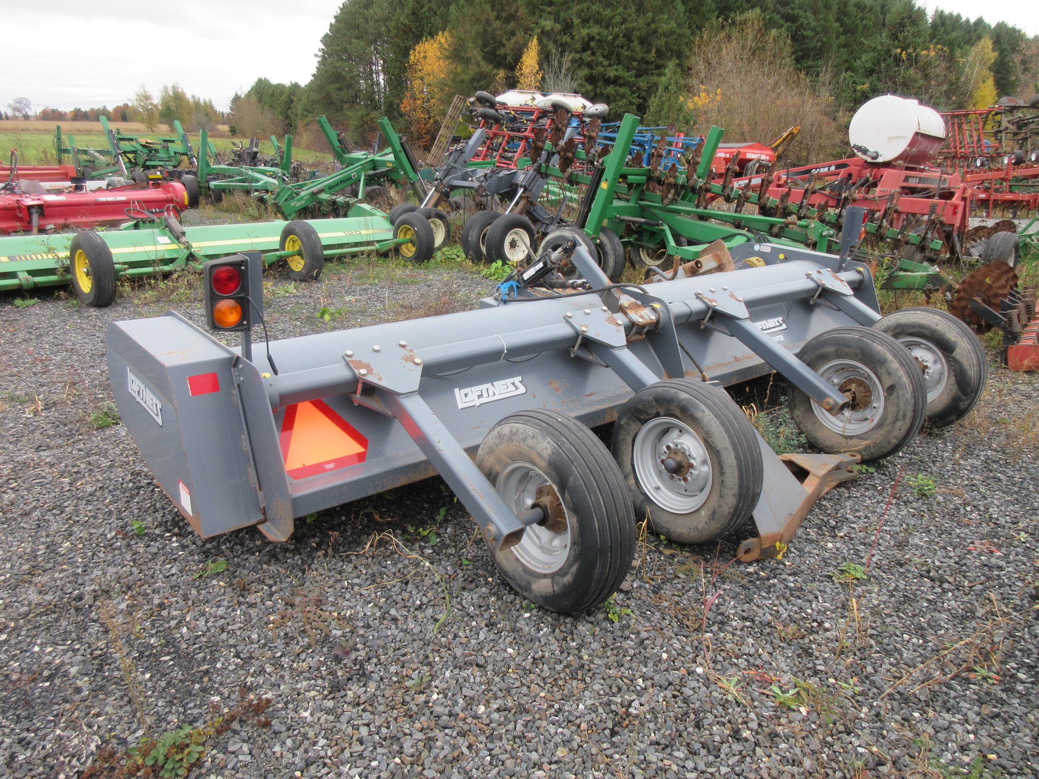 Hache-paille Loftness 180SH