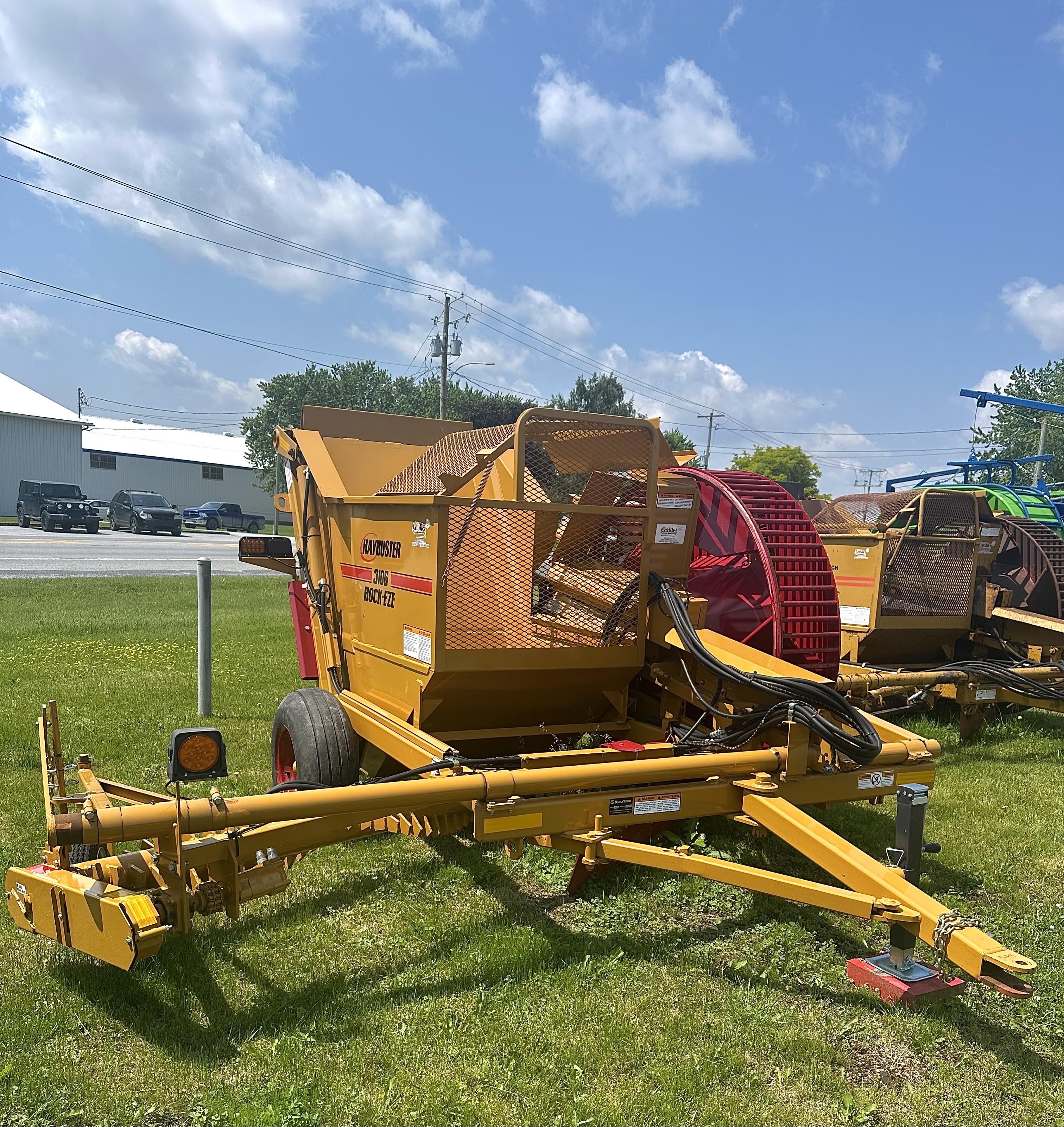  Haybuster 