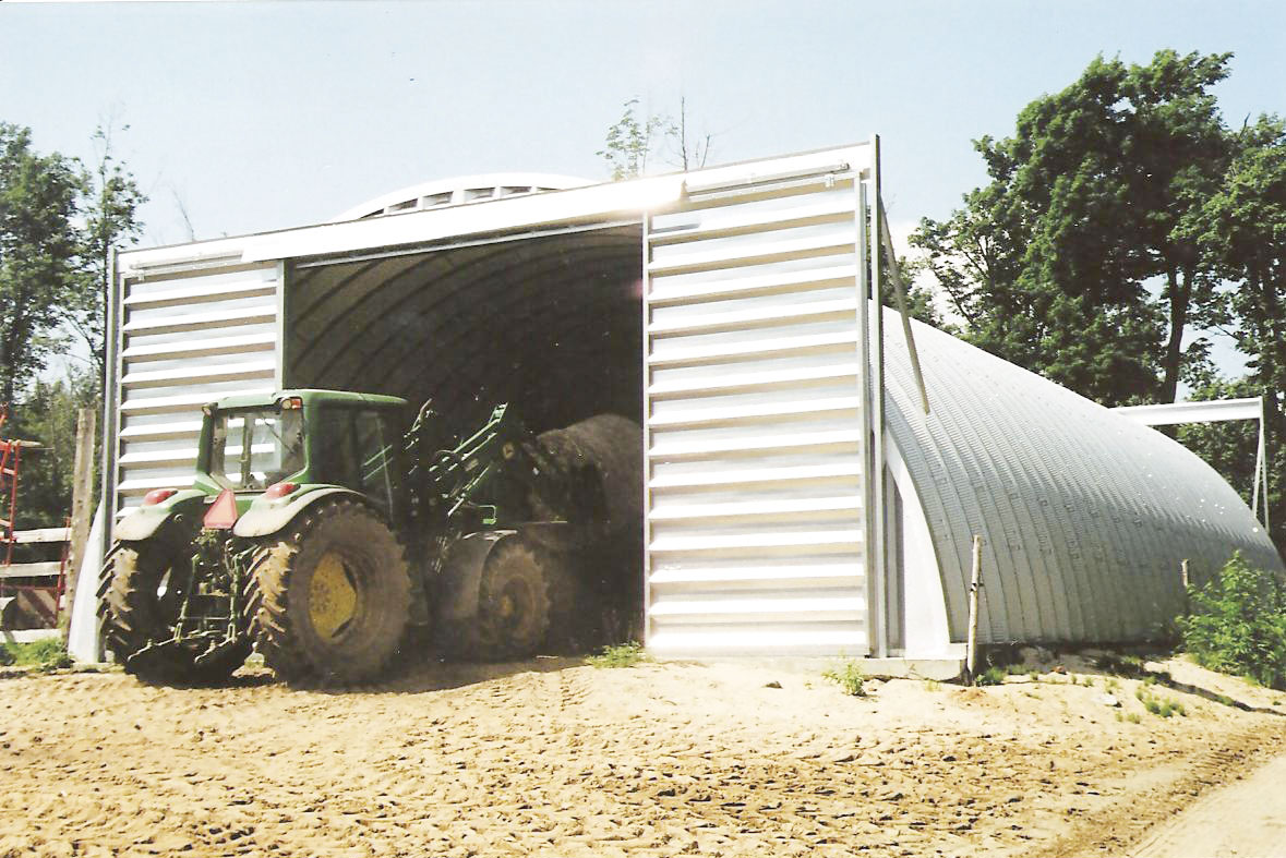Arched building (dome)  modèle C