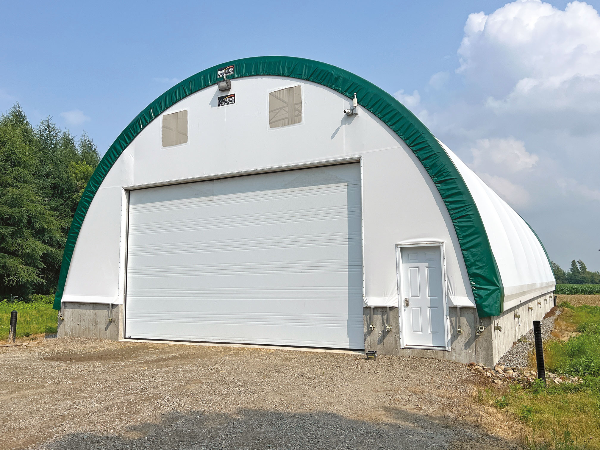 Bâtiment arché (dôme)  Atlas 42' X 72'